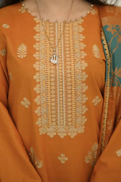 NOOR-e-FISHAN - Four Seasons Pret